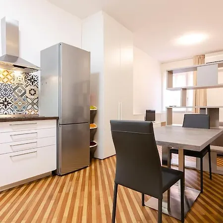 Toro Elegant Studio, In The Heart Of The Appartement Bologna