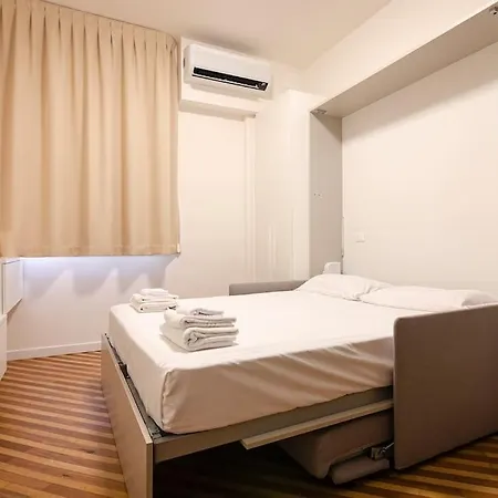 Toro Elegant Studio, In The Heart Of The Bologna